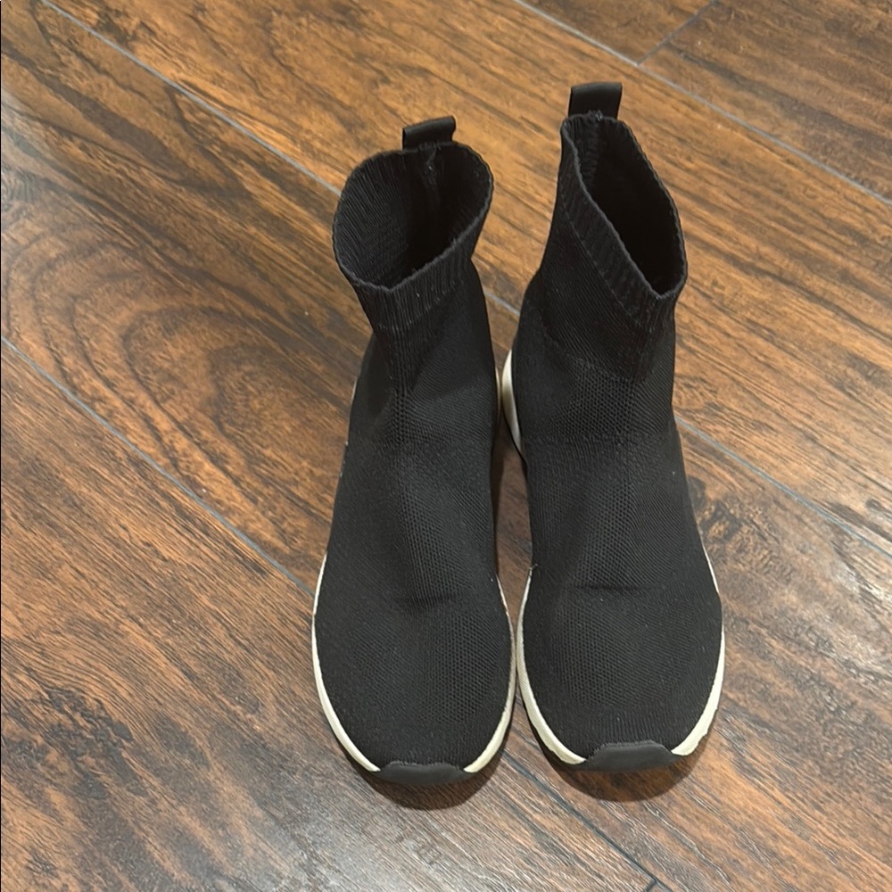 Black Knit Women's Shoes